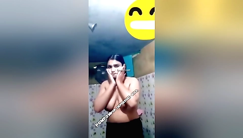 Amateur chick in a sexy panty takes a bath on the webcam