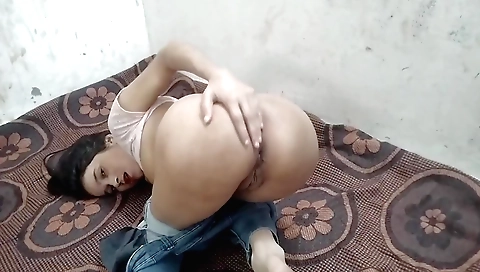 Indian amateur brunette naked in front of her camera