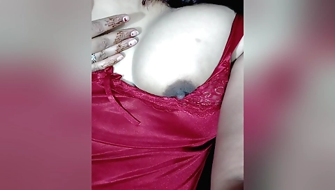 Indian brunette sucking his dick and getting fucked