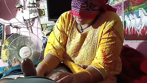 Chubby chick takes a deepthroating in hot hands of a man