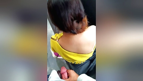 Indian porn video with a brunette teen and tittycutting