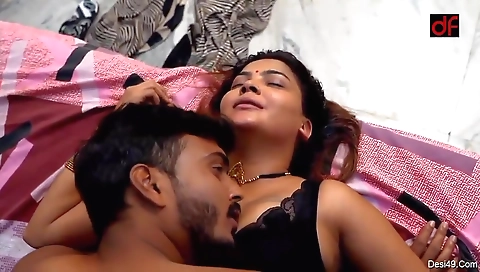 Bhookh 2 – blonde with a gorgeous face and small tits gets fucked