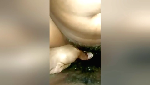 Indian hairy babe with big boobs takes her hair out