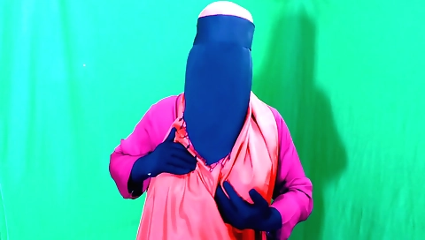 Sexy indian chick loves fucking her friend's friend