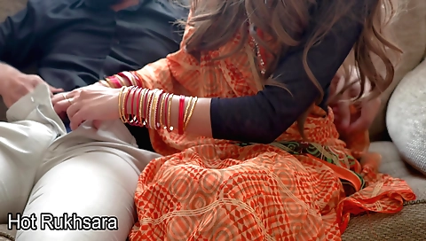 Amateurs kinky brunette wants sex with husband at night