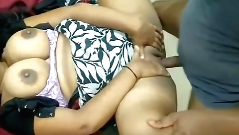 Indian hottie has her pussy fingered by her boyfriend