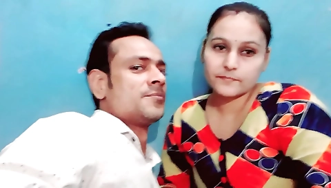 Indian babe with a big ass and a sexy mouth takes a dick hard