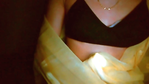 Indian teen milf shows virginity with masturbation