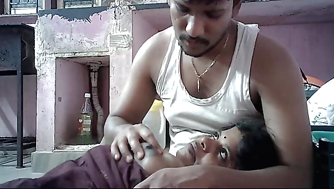 Sexy brunette shows off her boobs and pussy on webcam