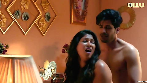 Big booty milf has some nice natural tits on her ass