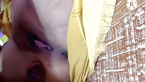 Indian housewife with a big booty doing a dance with her husband