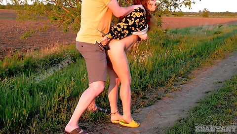 Indian babe dressed like a red saree gets fucked outdoors