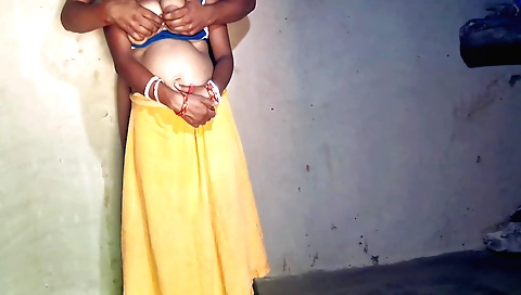 Indian teen fuck in the car after her husband arrives