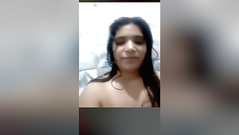 Today Exclusive- Desi Girl Record Bathing Clip For Lover