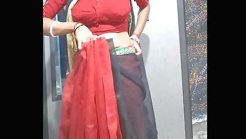 Indian girl plays with her big natural boobs in solo