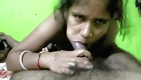 Devar bhabhi of Indian sex is in tight tight pants pov