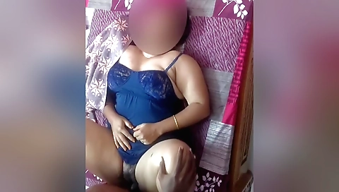 Hot Desi Boudi Big Juicy Tits Bouncing Rough Creampie