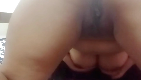 Indian chick squirts on web camera solo video video