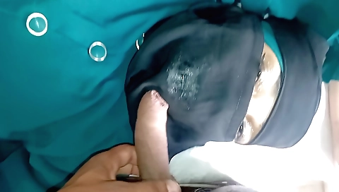 Indian teen with shaved pussy gets fingered and drilled