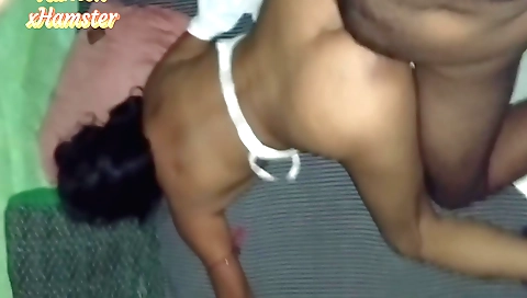 Porn video shows amateur brunette giving a blowjob