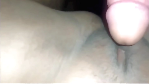 Hot desi wife with a large ass is having a nice massage