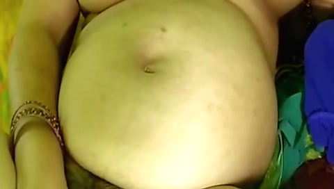 Sexy bhabhi with a hairy pussy shows her in front of the camera