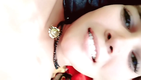 Slutty and hot amateur girl enjoying outdoor lovemaking