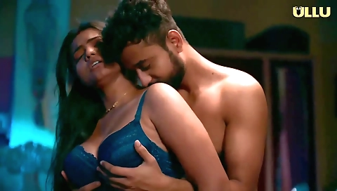 Busty Indian bengal girl gets her big boobs stretched