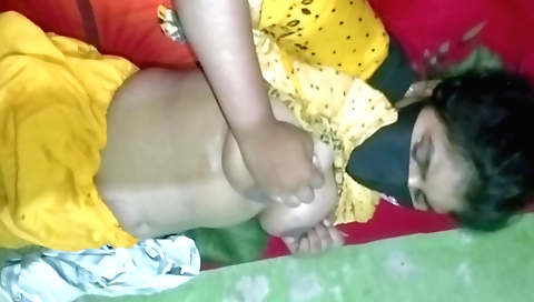 Indian brunette with huge tits and ass fucked in amateur