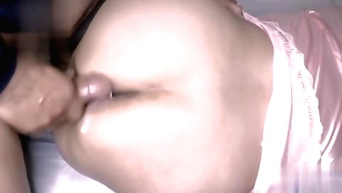 Natural Indian girl in an open mouth amateur porn clip