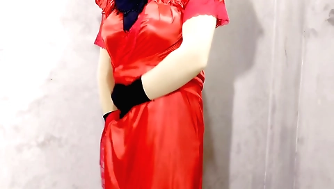 Indian blonde enjoys sex with her lover in a solo video