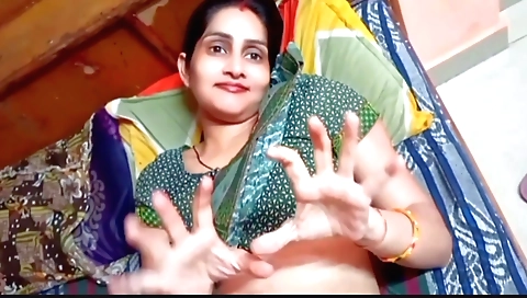 Hairy brunette hibhi plays with her dick in pov video